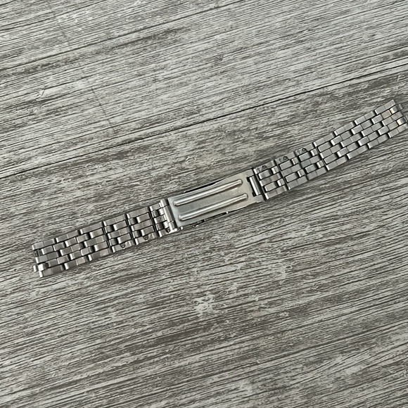 Gold and Silver tone replacement watch band - Picture 2 of 4